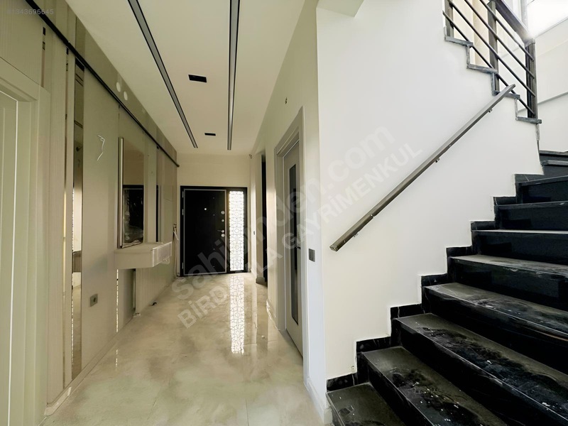 Cevaтpaşada Özel Tasarım Ultra Lüks Satılık 4+1 Villa — fotoğraf 18