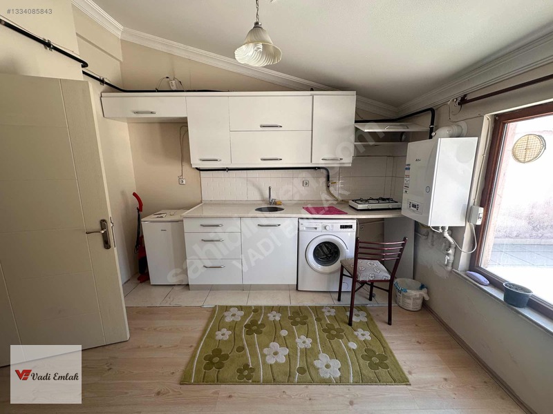 Mahmutpaşa Mahallesinde Eşyalı 2+0 Kiralık Daire | Vadi Emlak — fotoğraf 4
