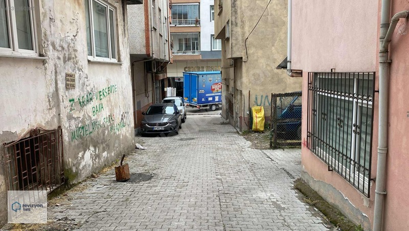 Revizyon'dan Şehir Merkezinde Geniş Fırsat 3+1 Acil Fiyatlı !!!! — fotoğraf 24