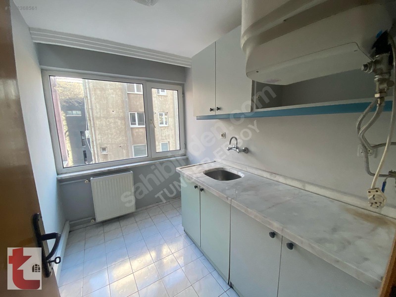 Bandırma Haydarçavuş'ta Sevgi Yolunda Kiralık Ofis/büro/işyeri — fotoğraf 12