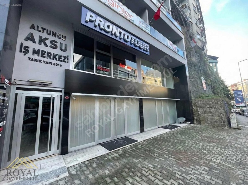 Royal'den Meydanda Devren Kiralık Dükkan — fotoğraf 3