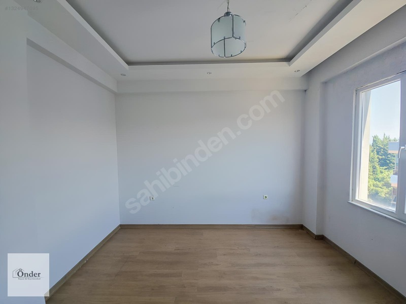 Önder'den Saray Yavrusu Bahçeli Kapalı Teraslı Kiralık 4+1 — fotoğraf 12