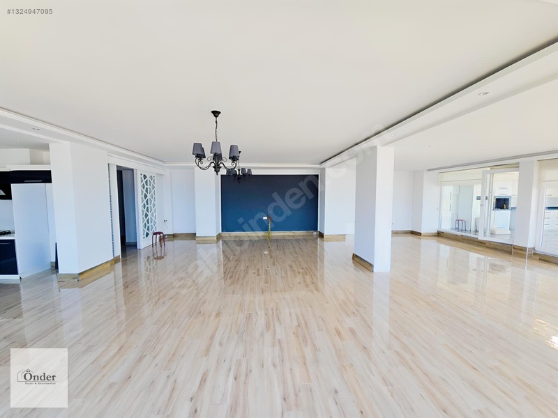 Önder'den Saray Yavrusu Bahçeli Kapalı Teraslı Kiralık 4+1 — fotoğraf 18
