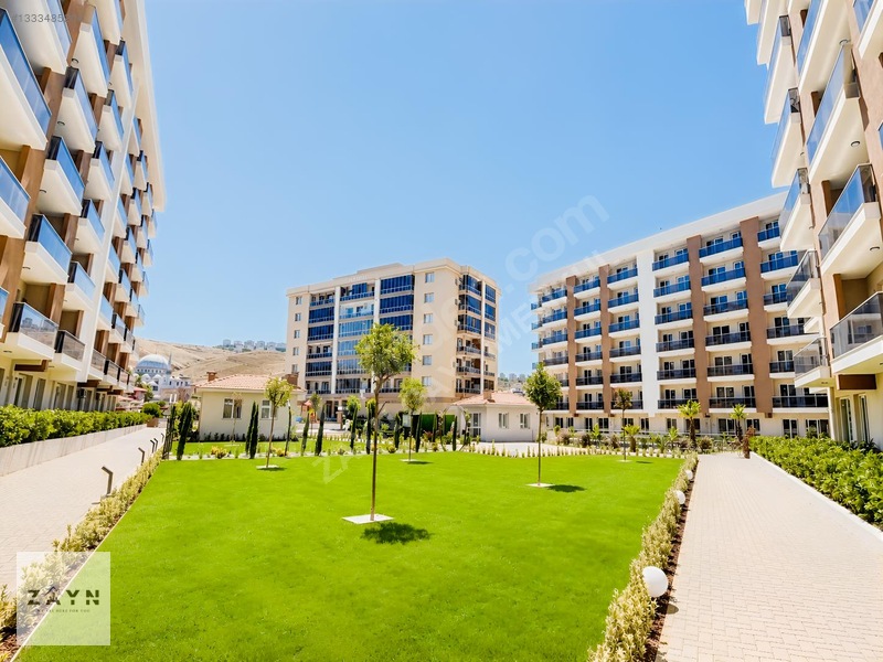 Çiğli Golden Park Sitesi Kiralık Ara Kat Eşyalı 1+1 Daire — fotoğraf 3