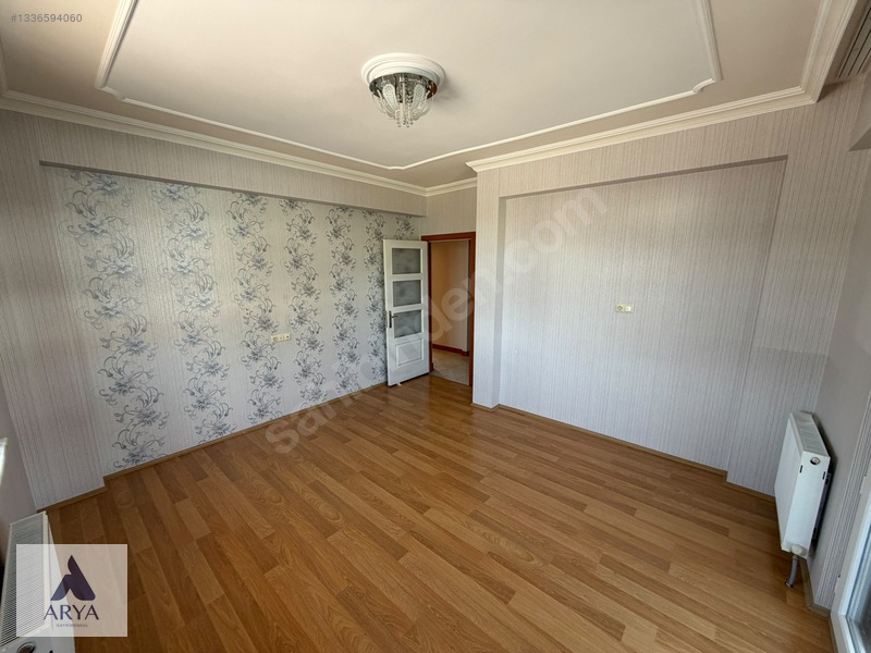 Ahmet Yesevi Caddesi Yakını Kiralık 3+1 Daire — fotoğraf 3