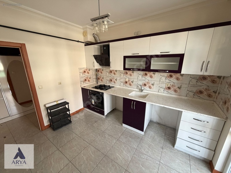 Ahmet Yesevi Caddesi Yakını Kiralık 3+1 Daire — fotoğraf 13