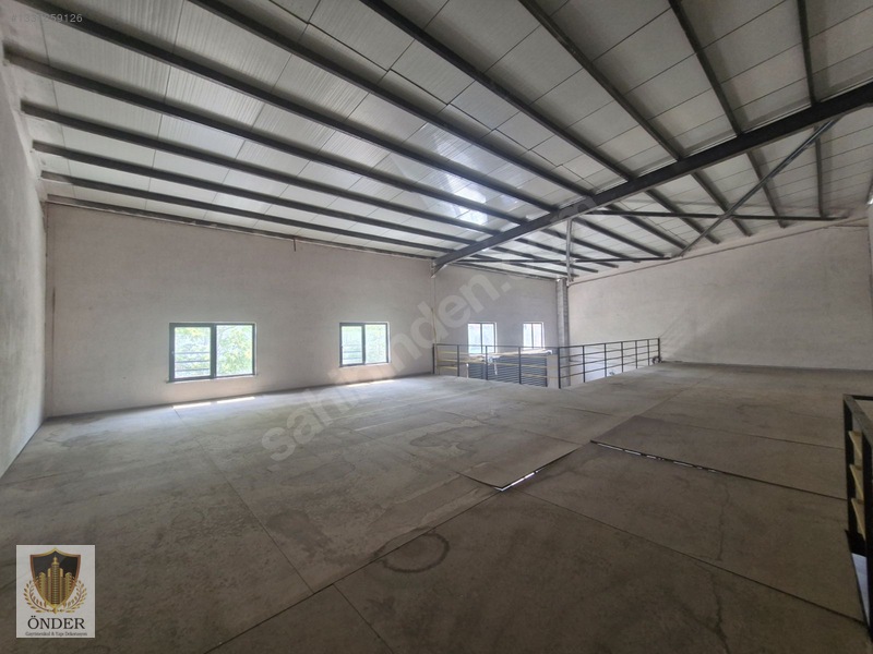 Önderden Zaferde İzmir Asfaltına Yakın 400 M² Kiralık İş Yeri — fotoğraf 3