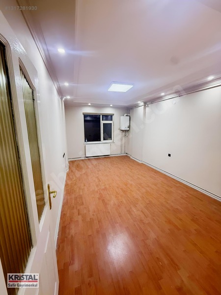 Kristal Safir Gayrimenkul'den Şehir Merkezinde Kiralık Ofis — fotoğraf 13