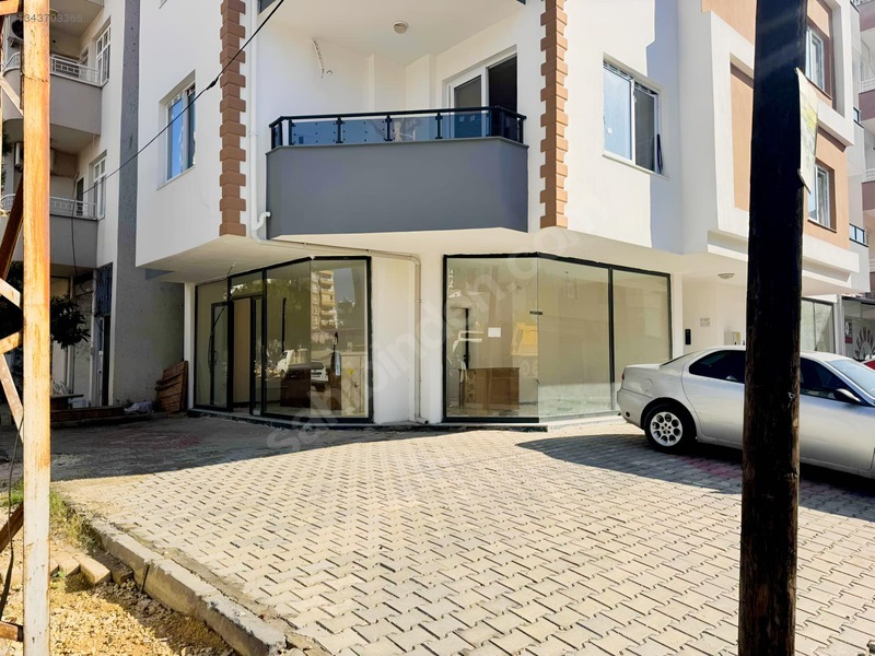 Erdemli Merkezde Köşe Başı 47 M² Kiralık Dükkân