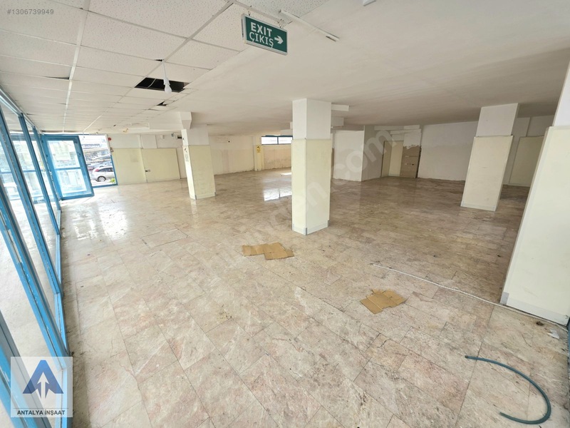Kütükçü Tahtakale Spot Çaprazı Cadde Üzeri 300 M² Kiralık Dükkan — fotoğraf 4
