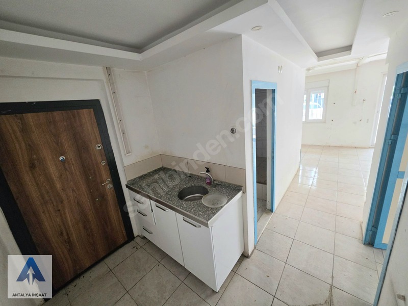 Kütükçü Tahtakale Spot Çaprazı Cadde Üzeri 300 M² Kiralık Dükkan — fotoğraf 16