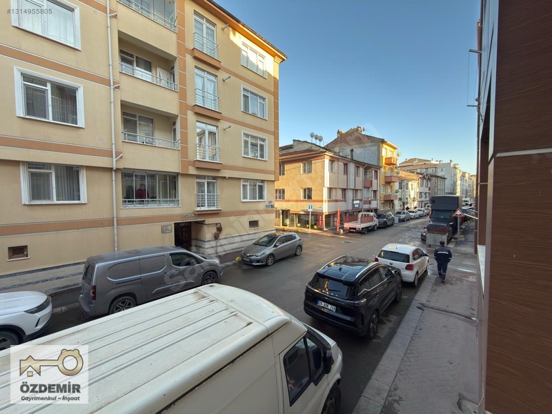 Özdemir'den Güllük Mahallesi Baysal Sk. Satılık 2+0 Daire — fotoğraf 13