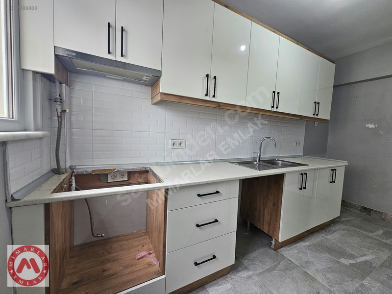 Altayçeşme Metro 4dk Minibüs Yoluna 5dk Masrafsız Otoparklı 3+1 — fotoğraf 18