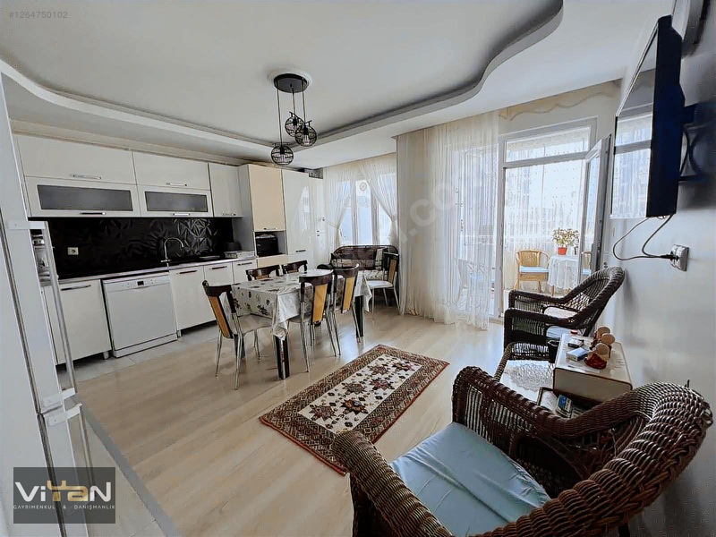 Van İki Nisanın En Gözde Lokasyonunda Satılık 3+1 Daire! — fotoğraf 9