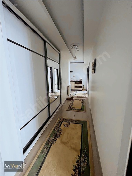 Van İki Nisanın En Gözde Lokasyonunda Satılık 3+1 Daire! — fotoğraf 16