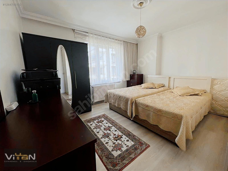 Van İki Nisanın En Gözde Lokasyonunda Satılık 3+1 Daire! — fotoğraf 19
