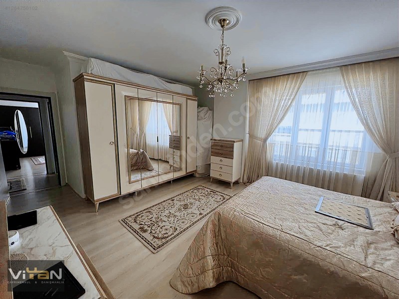 Van İki Nisanın En Gözde Lokasyonunda Satılık 3+1 Daire! — fotoğraf 29