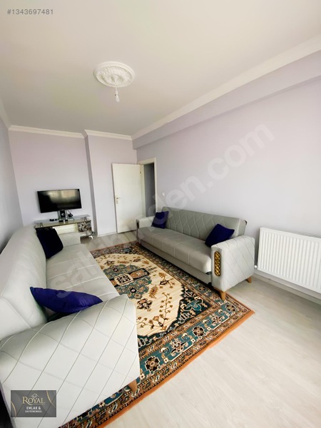Yeni Mah İmparator Düğün Salonu Yakını Merkezde Kiralık 1+1