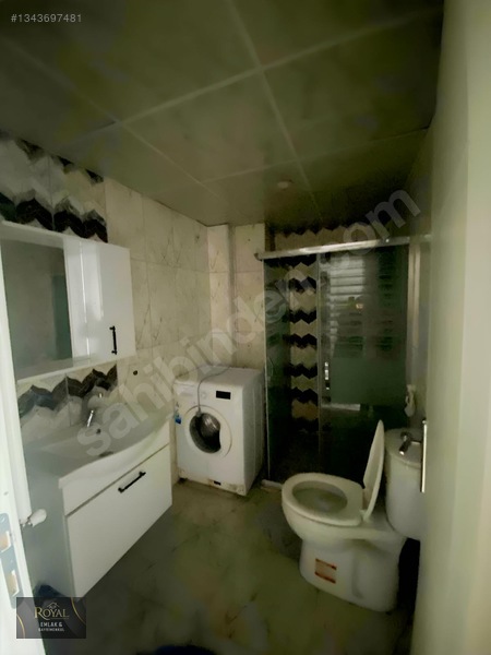 Yeni Mah İmparator Düğün Salonu Yakını Merkezde Kiralık 1+1 — fotoğraf 4