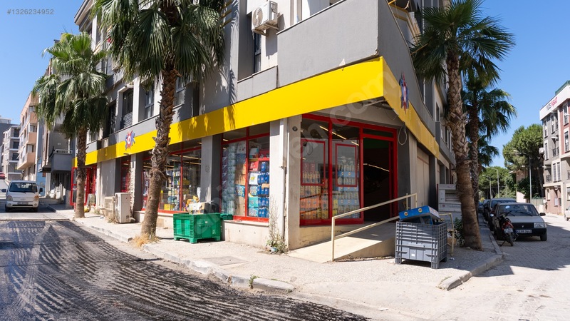 Seferihisar'da Kurumsal Kiracılı Satılık 345m² Dükkan — fotoğraf 3