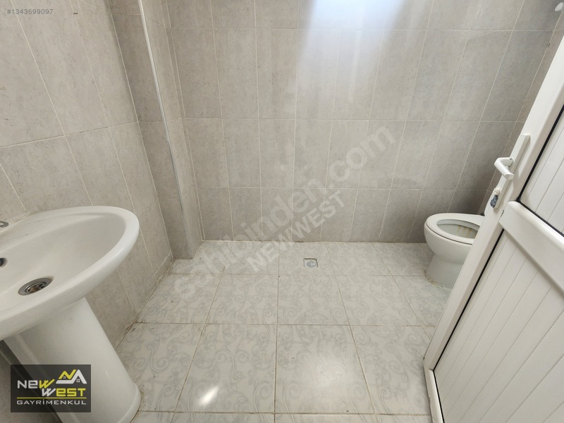 Harika Konumda Site İçinde Kiralık 3+1 Daire — fotoğraf 17