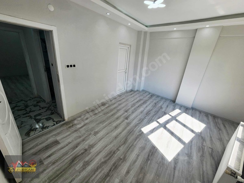 Furkan Emlaktan Rasathane Mah 2+1 2.kat İçi Yapılı Fırsat Daire — fotoğraf 9