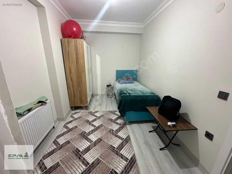 Epa Emre Koç'tan Cadde Üzeri 3+1 Yatırım Ve Oturumluk Araç Takas — fotoğraf 3