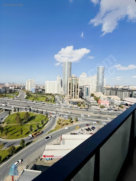 Beykent Te Metrobüs Yanında Site İçi Kiralık Suit Rezidans Daire
