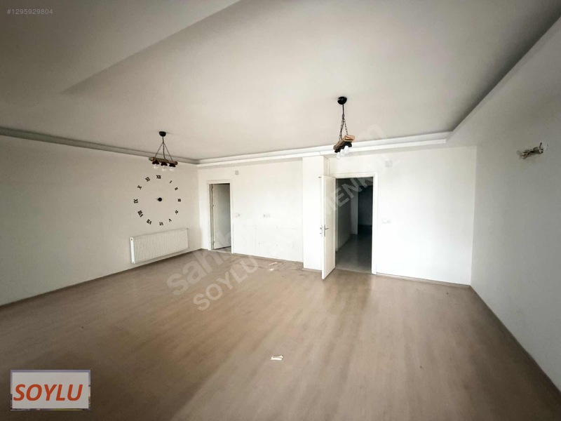Soylu Emlaktan Çarşı Merkezde Tabela Değeri Yüksek Kiralık Ofis — fotoğraf 12