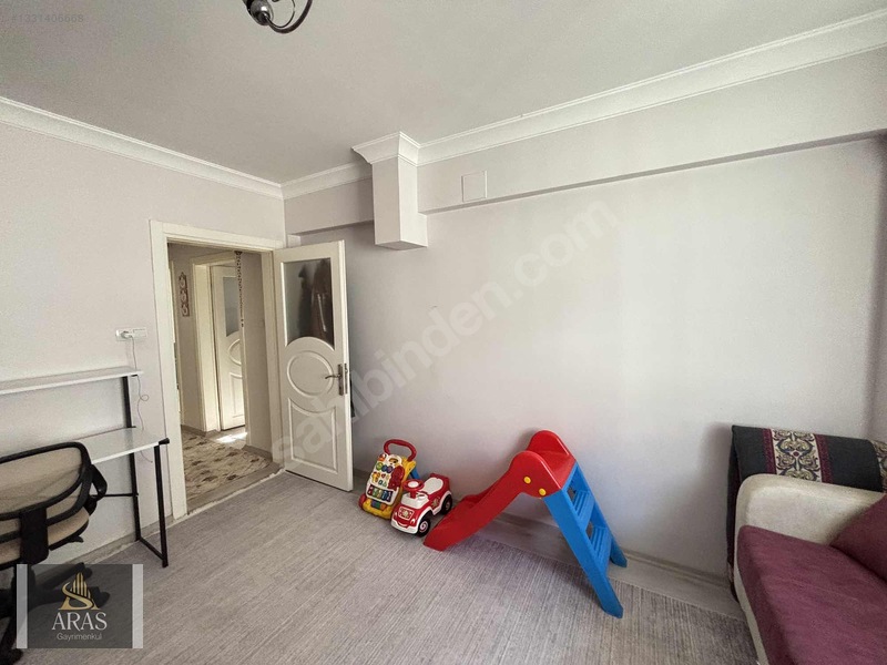 Aras Gayrimenkulden Efendi Nur Camii Yakını Ön Cephe 3+1 Daire — fotoğraf 9