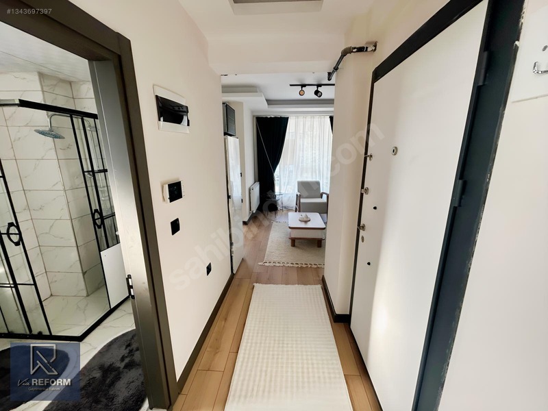 Çınaraltı Caami Yakını '' Cambalkon Takılı + Önü Park Eşyalı 1+1
