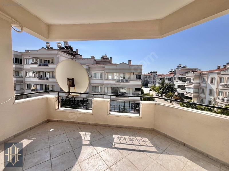 Milas Cumhuriyet Mah. Eşyalı 3+1 Daire Harmaya Real Estate — fotoğraf 3