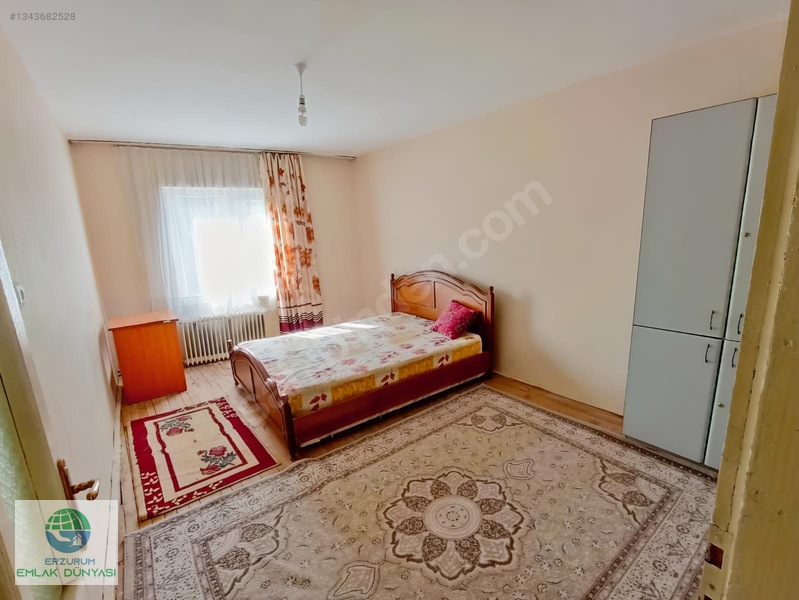 Emlak Dünyası Gym'de Üniversiteye Yakın Kiralık 3+1 Daire — fotoğraf 3
