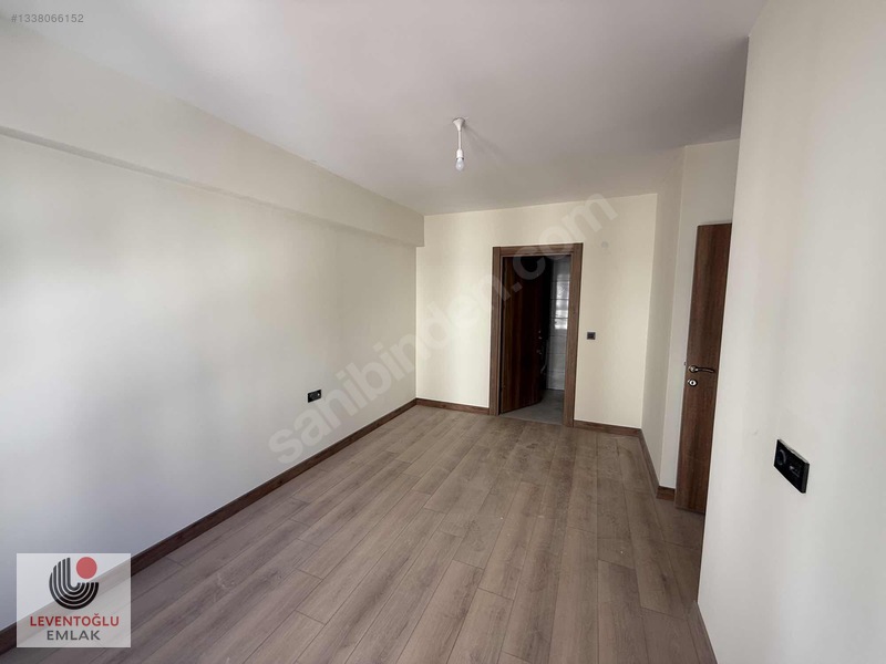 Göl, Golf Manzaralı Ataşehir İmar İskan Sıfır Kiralık 3+1 — fotoğraf 15
