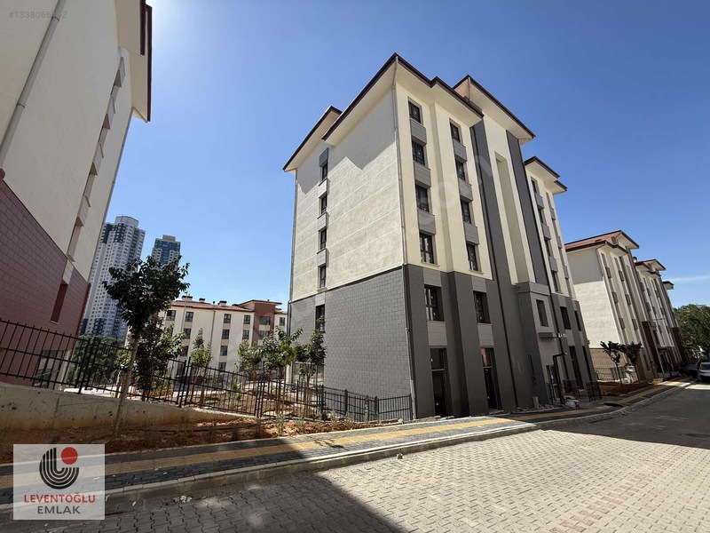Göl, Golf Manzaralı Ataşehir İmar İskan Sıfır Kiralık 3+1 — fotoğraf 18