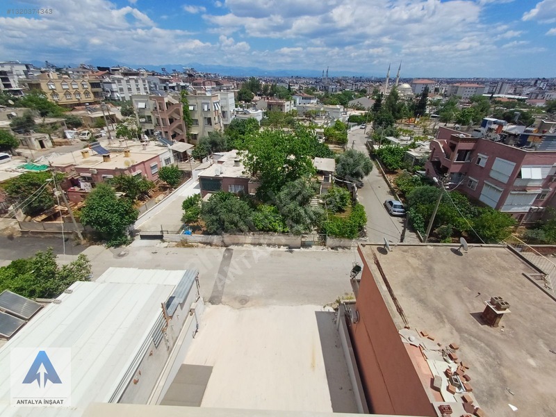Dünyagöz Üstü Y.emek Mah Satılık Yatırımlık Katta Asansörlü 1+1 — fotoğraf 2