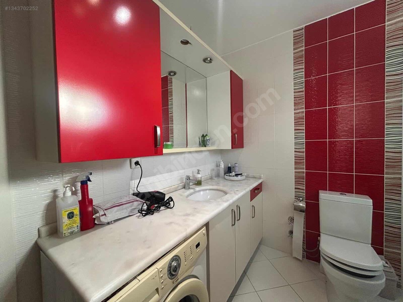 Kilyos'ta Orman Manzaralı, 3 Katlı, 5+2 Kiralık Villa — fotoğraf 22