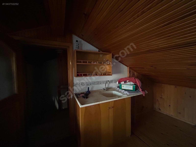 Kilyos'ta Orman Manzaralı, 3 Katlı, 5+2 Kiralık Villa — fotoğraf 24