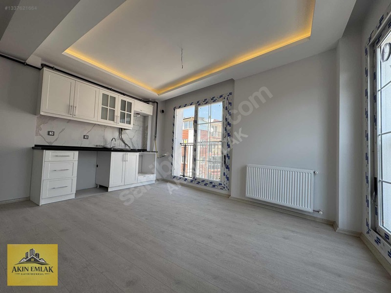 Buca Y.Bağlar Mah. 2+1 Asansörlü D.Gazlı Sıfır Dublex Daire