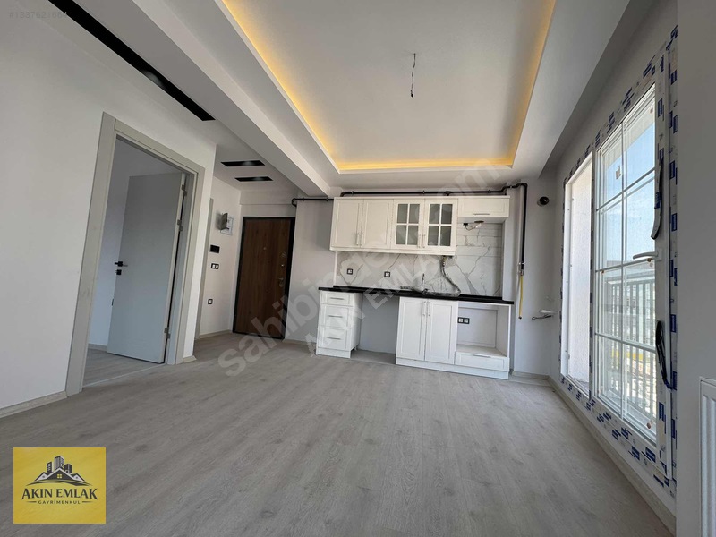 Buca Y.bağlar Mah. 2+1 Asansörlü D.gazlı Sıfır Dublex Daire — fotoğraf 3