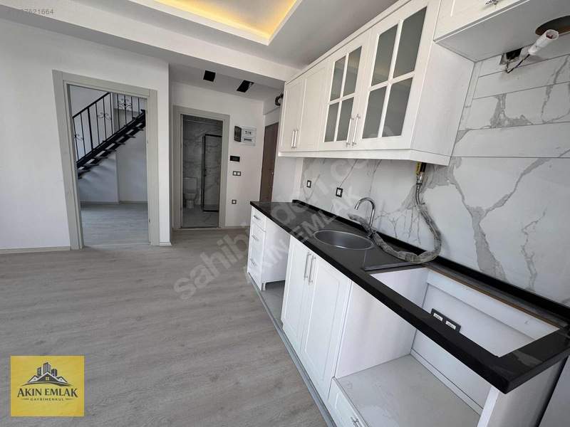 Buca Y.bağlar Mah. 2+1 Asansörlü D.gazlı Sıfır Dublex Daire — fotoğraf 9
