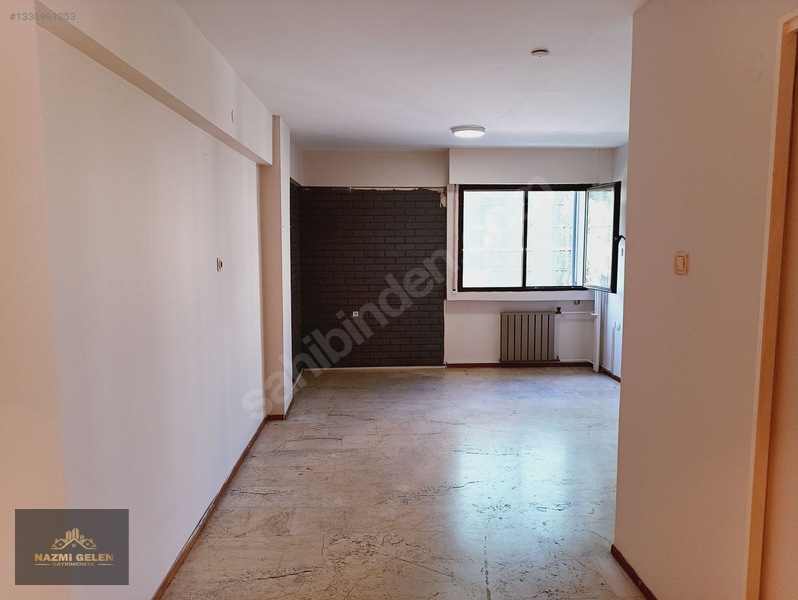 Ege Sağlık Hst. Acil Karşısı Muayehaneye Uygun Kiralık 1+1 Ofis — fotoğraf 4