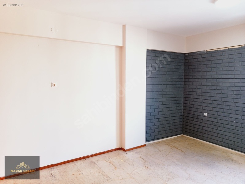 Ege Sağlık Hst. Acil Karşısı Muayehaneye Uygun Kiralık 1+1 Ofis — fotoğraf 7