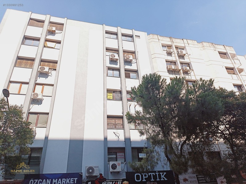 Ege Sağlık Hst. Acil Karşısı Muayehaneye Uygun Kiralık 1+1 Ofis — fotoğraf 16