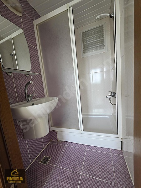 Yüzüncü Yılda En Sonun Bir Altı Kral Dairesi 3+1 Kapalı Mutfak — fotoğraf 13