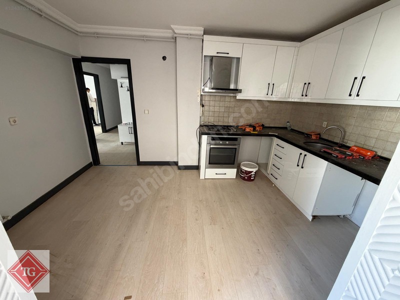 Güçlühan'Dan Atapark Pazar Yanı 3+1 Kat Konumunda Full Yapılıı
