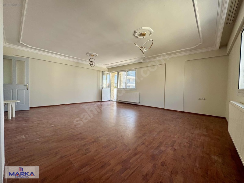 Marka'dan Yeni Gün Mh. 3+1 D.gazlı Balkonlu Kiralık Daire — fotoğraf 11