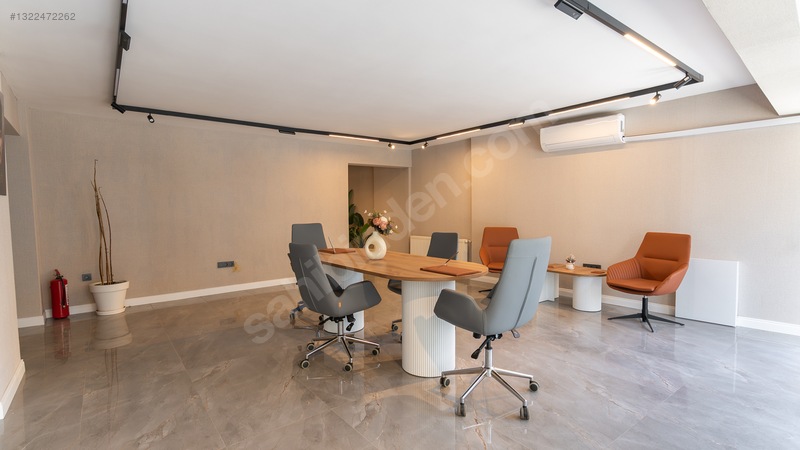 Kıbrıs Şehitleri'nde Satılık 140 M² Köşe Konumlu Ofis — fotoğraf 5