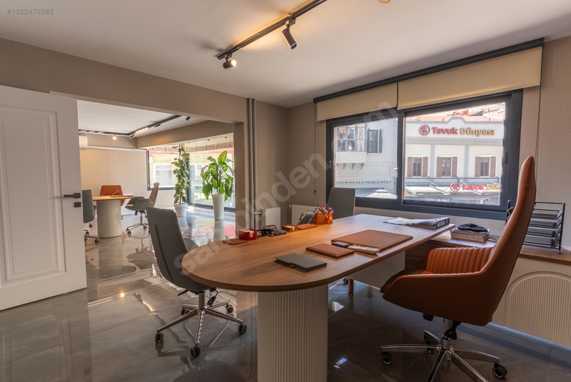 Kıbrıs Şehitleri'nde Satılık 140 M² Köşe Konumlu Ofis — fotoğraf 18