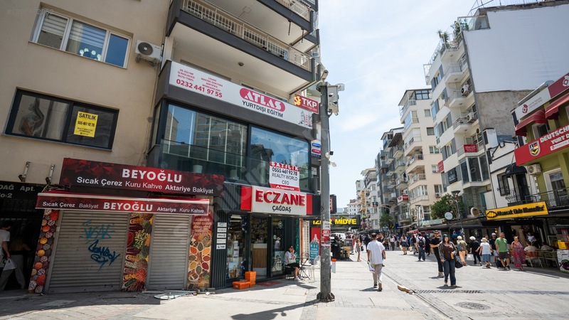 Kıbrıs Şehitleri'nde Satılık 140 M² Köşe Konumlu Ofis — fotoğraf 37